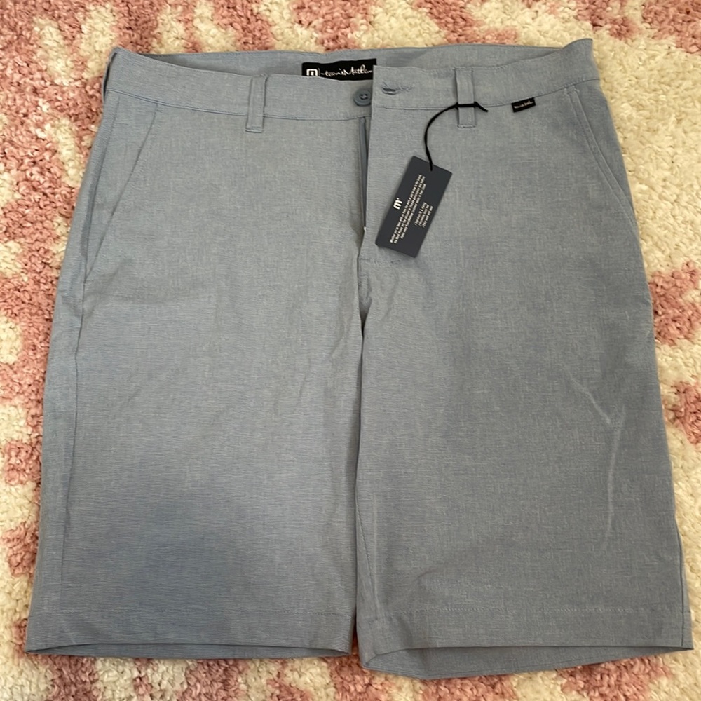 Travis Mathew golf shorts size 32 new w tags